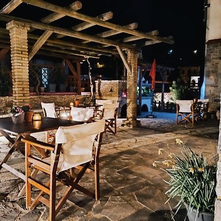 Archontiko Nikolopoulou Hotel Vitina Bagian luar foto