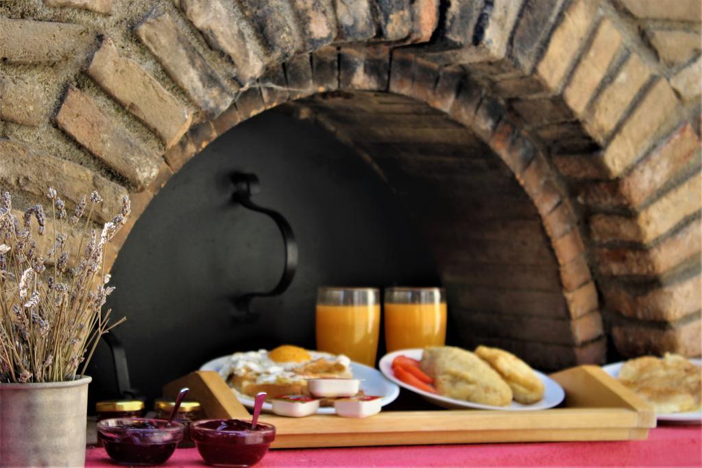 Archontiko Nikolopoulou Hotel Vitina Bagian luar foto